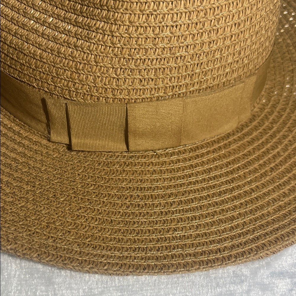 Elegant Tan Hat Size S/M - Picture 2 of 7